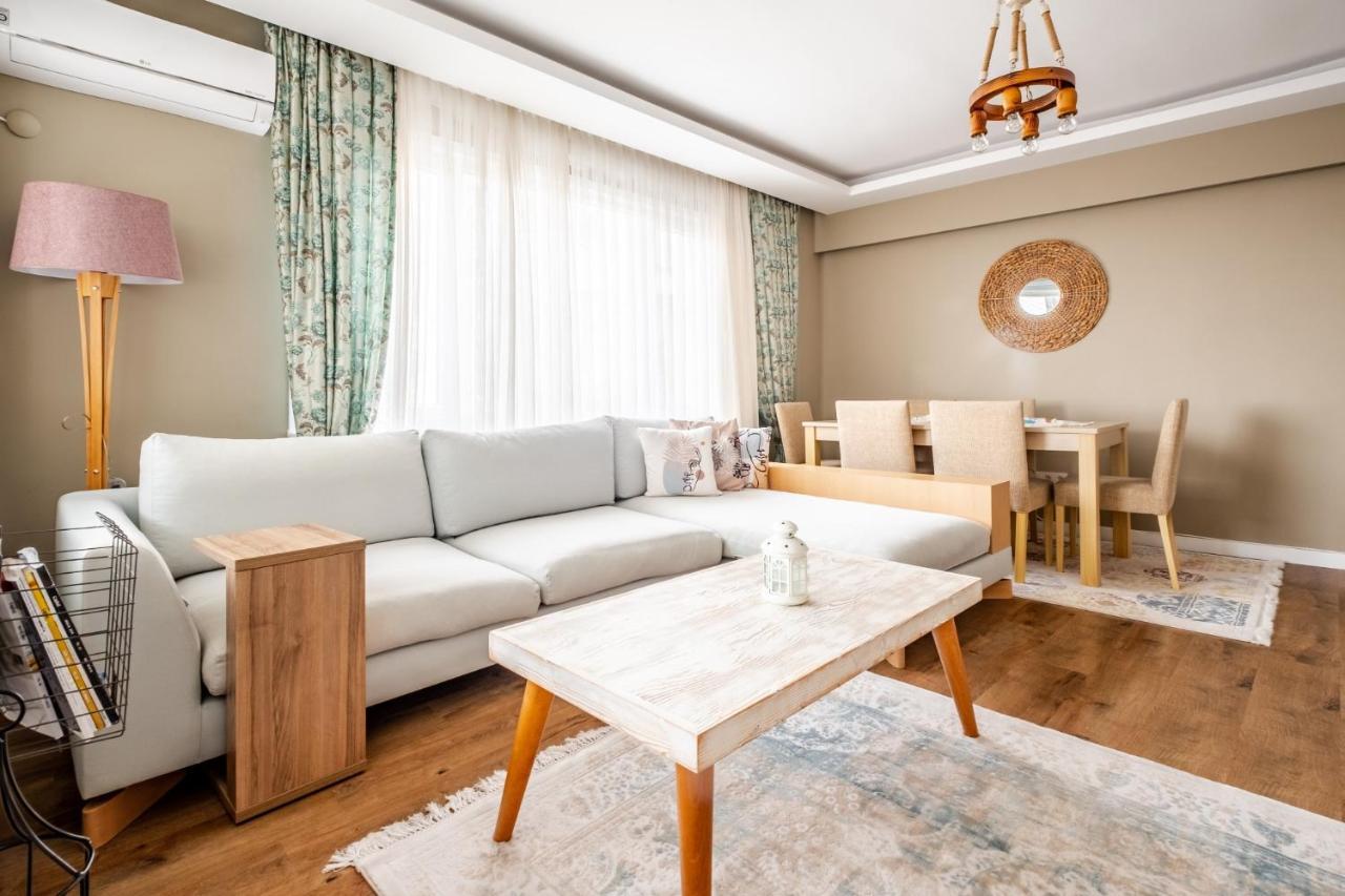 イスタンブールVibrant Flat With Balcony In Maltepeアパートメント エクステリア 写真